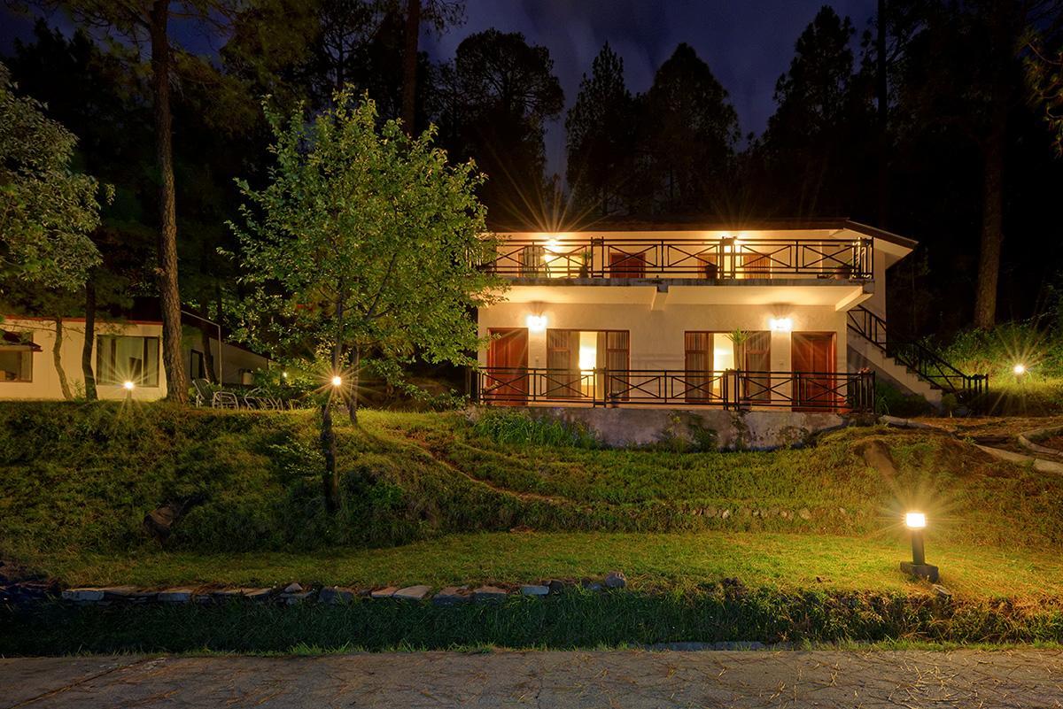 Arcadian Blue Pines Hotell Murree Eksteriør bilde