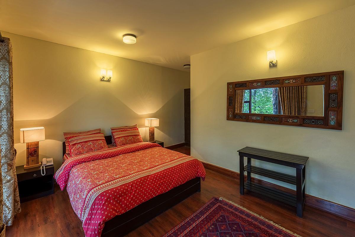 Arcadian Blue Pines Hotell Murree Eksteriør bilde