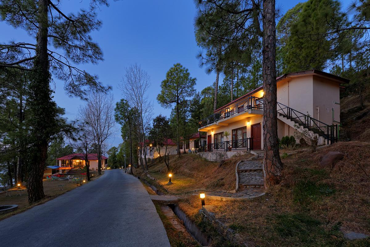 Arcadian Blue Pines Hotell Murree Eksteriør bilde