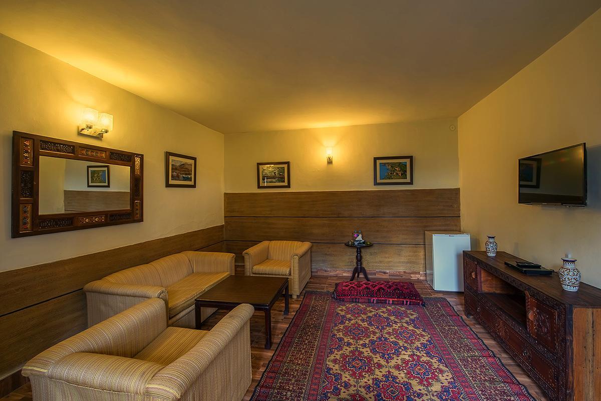 Arcadian Blue Pines Hotell Murree Eksteriør bilde